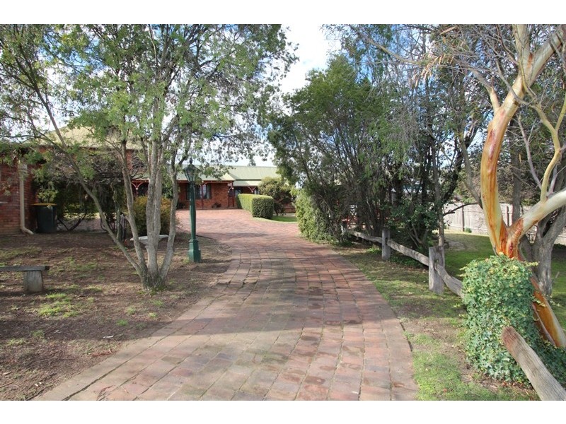 283a Piper Street, Bathurst NSW 2795