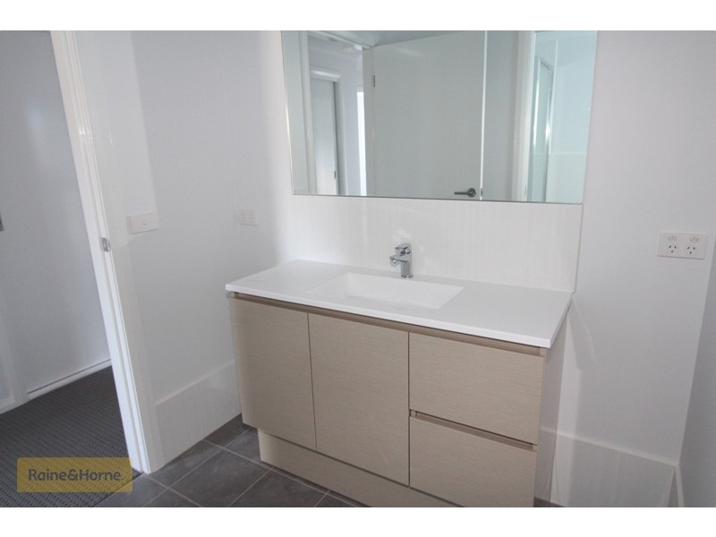 51 Wentworth Drive, Kelso NSW 2795