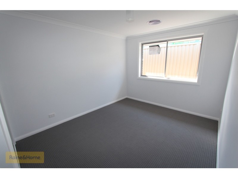 51 Wentworth Drive, Kelso NSW 2795