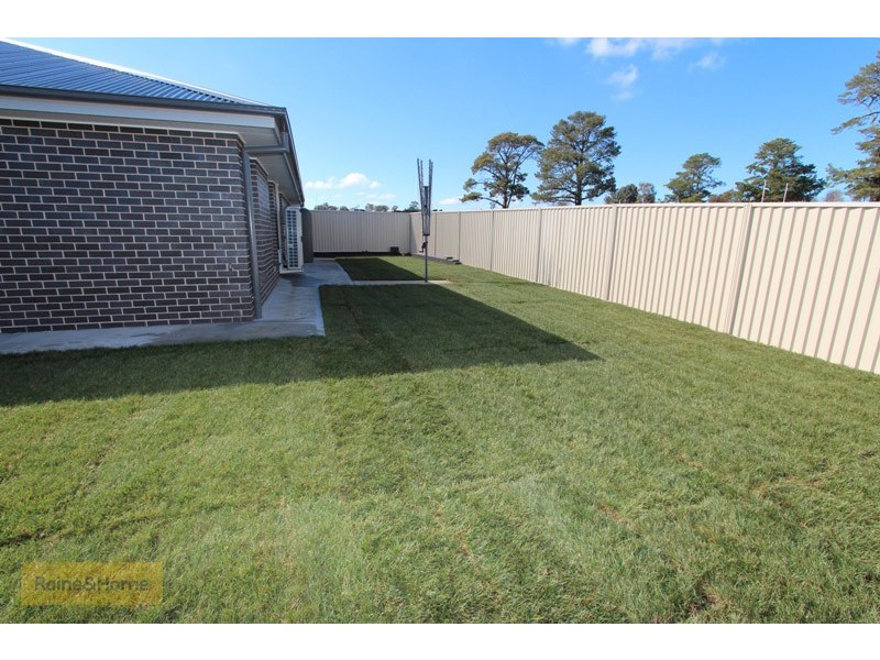 51 Wentworth Drive, Kelso NSW 2795