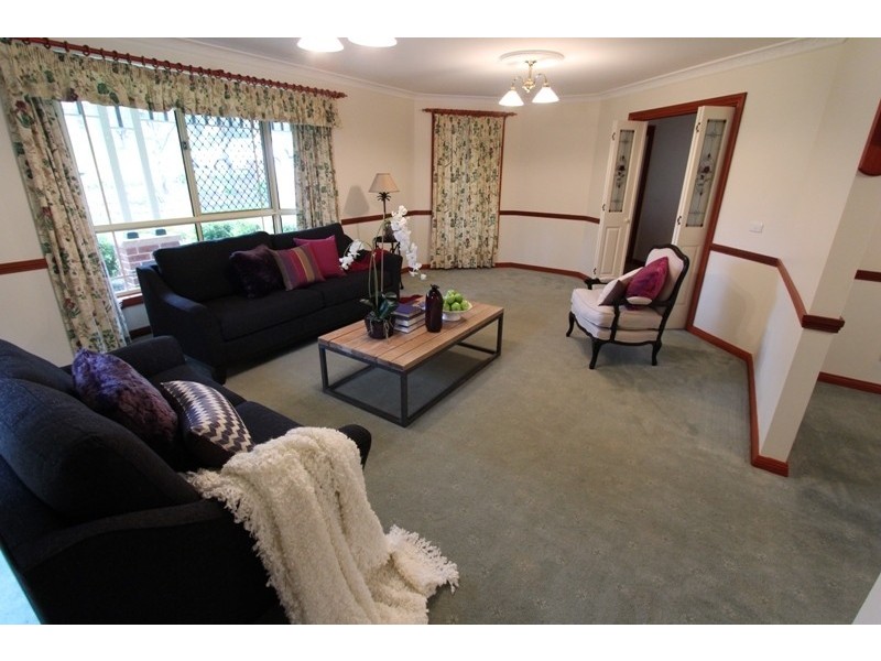 7 Stonestreet Place, Windradyne NSW 2795