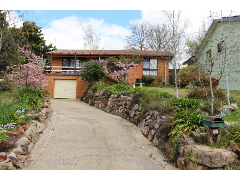 18 Casey Circuit, Bathurst NSW 2795