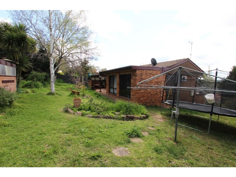 18 Casey Circuit, Bathurst NSW 2795