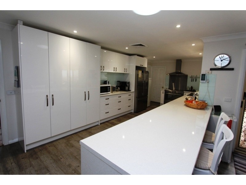 10 Maple Close, Kelso NSW 2795