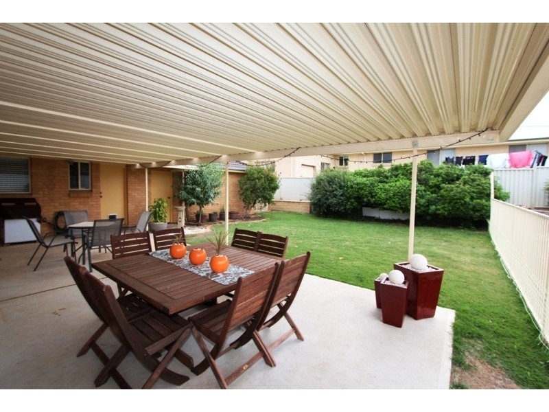 10 Maple Close, Kelso NSW 2795