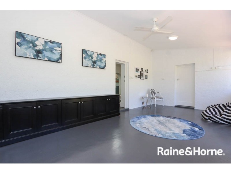 3 Windemere Road, Robin Hill NSW 2795