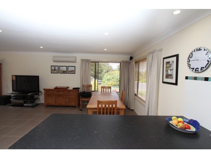 32 Barina Parkway, Kelso NSW 2795