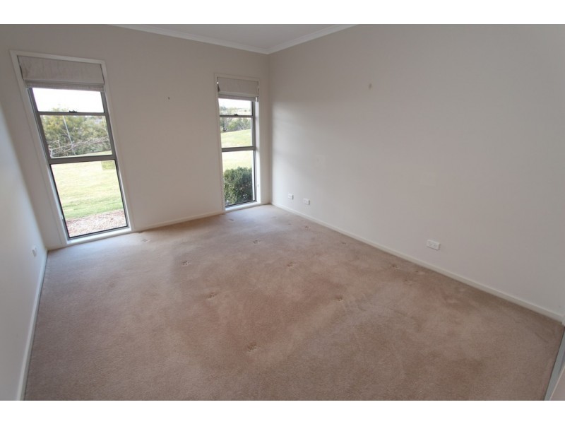 40 Arabella Place, Robin Hill NSW 2795