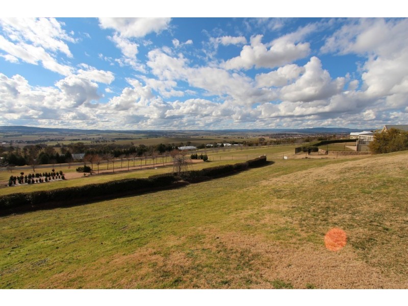 40 Arabella Place, Robin Hill NSW 2795