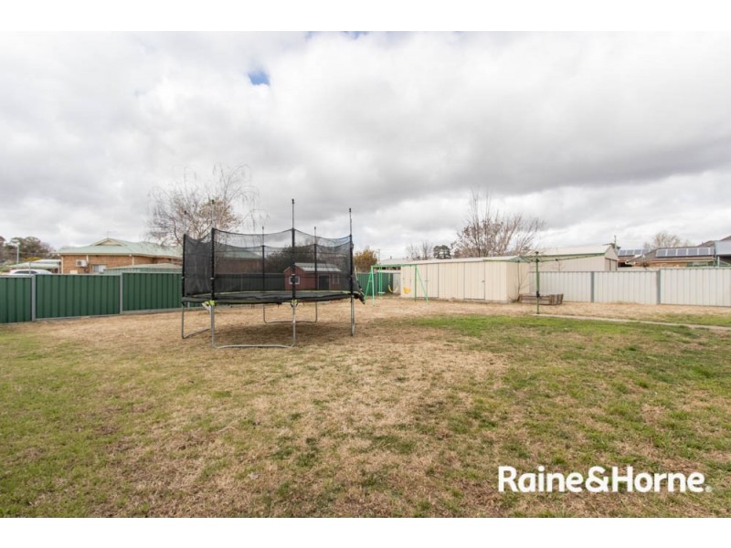 13 Locke Street, Raglan NSW 2795