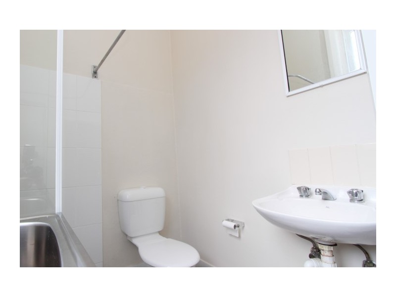 1/2 Keppel Street, Bathurst NSW 2795