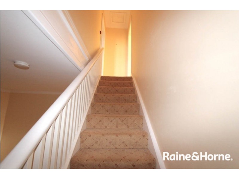 52 Seymour Street, Bathurst NSW 2795