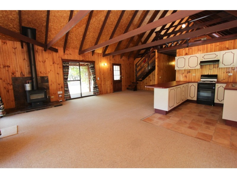 95 Walang Drive, Walang NSW 2795