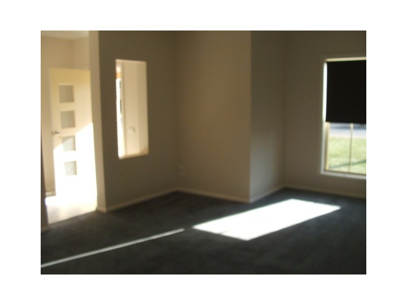 14 Ranken Street, Eglinton NSW 2795