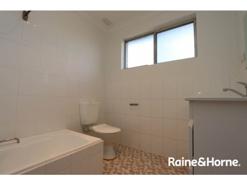 8/223 Lambert St, Bathurst NSW 2795