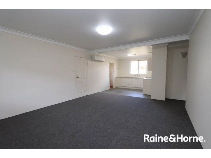 8/223 Lambert St, Bathurst NSW 2795