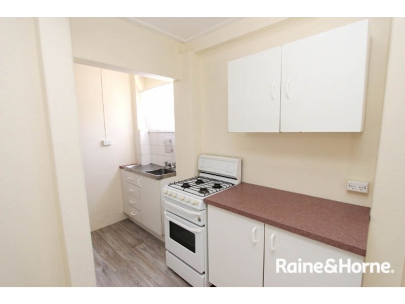 3/7 Busby Street, Bathurst NSW 2795