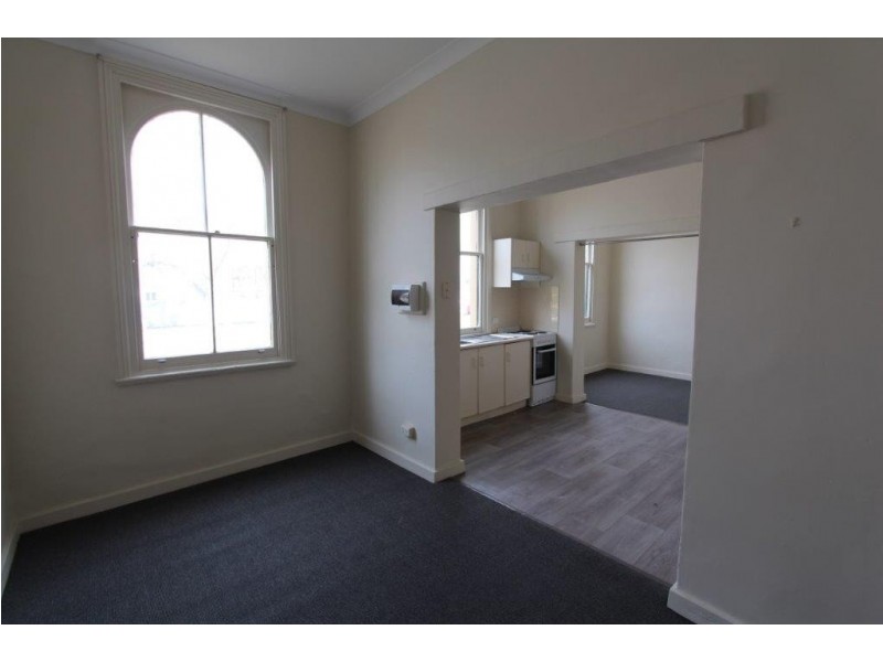 4/2 Keppel St, Bathurst NSW 2795