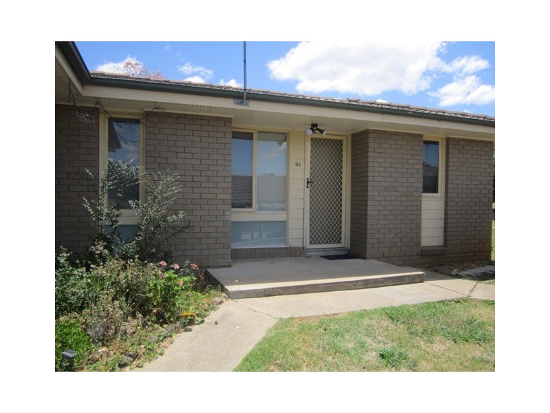 94 HAVENHAND WAY, Bathurst NSW 2795