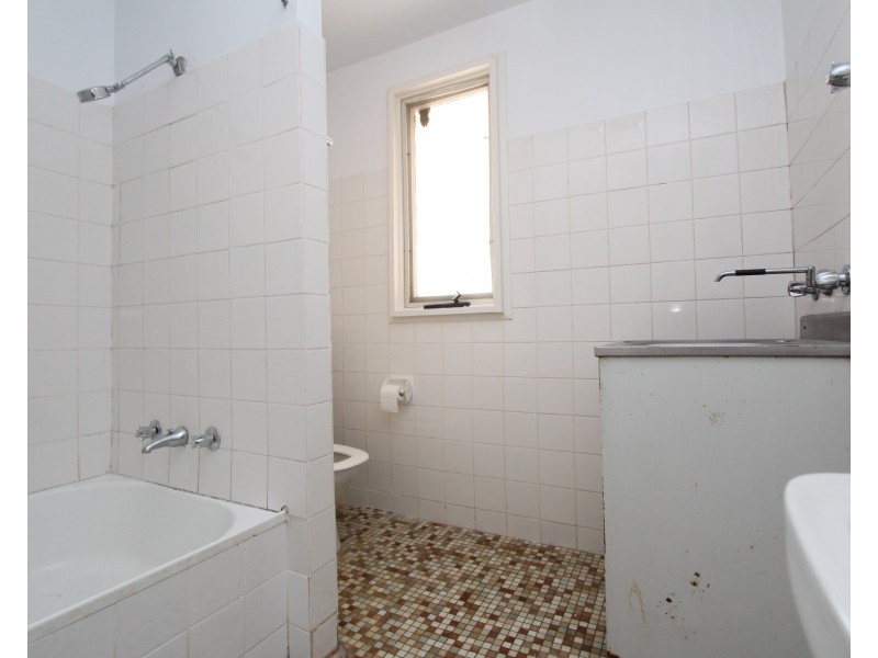 32 Ennis Way, Bathurst NSW 2795