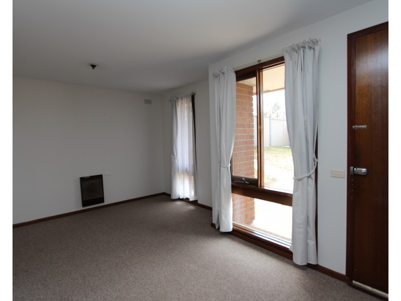 32 Ennis Way, Bathurst NSW 2795