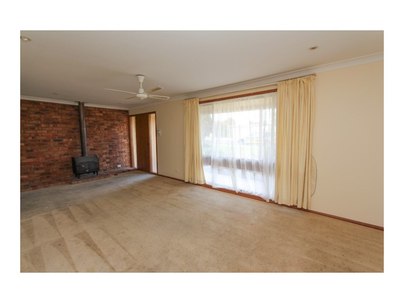17 Ranken Street, Eglinton NSW 2795