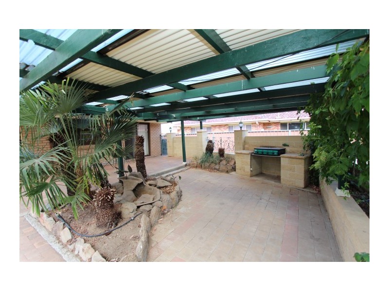 17 Ranken Street, Eglinton NSW 2795