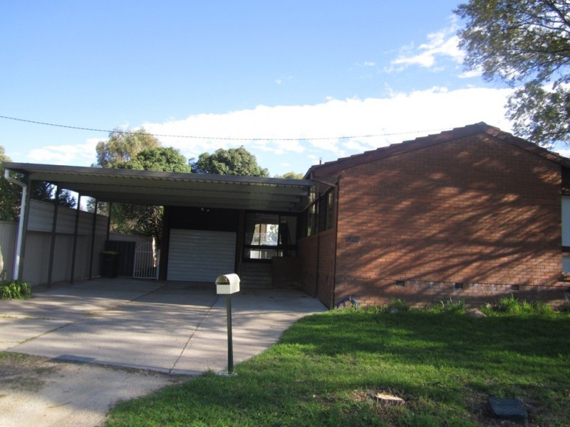 188 Browning St, Bathurst NSW 2795