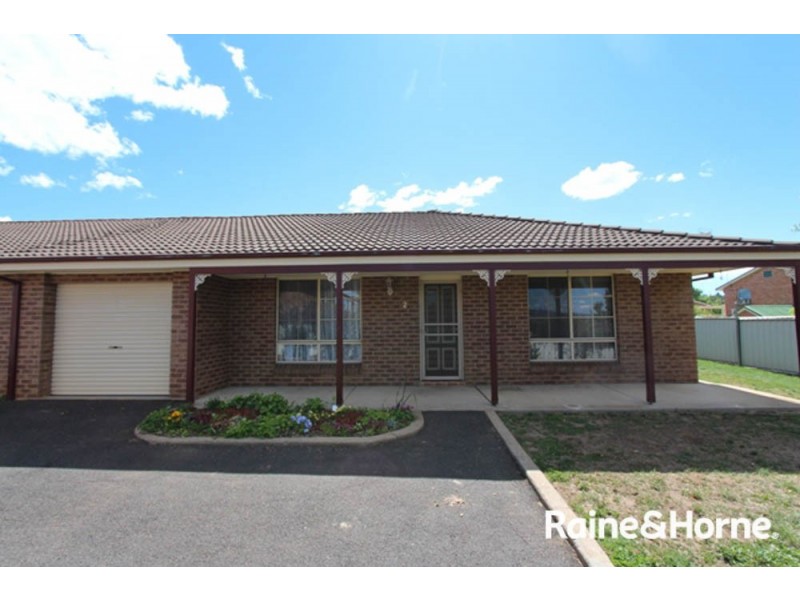 2/53B Rose St, Bathurst NSW 2795