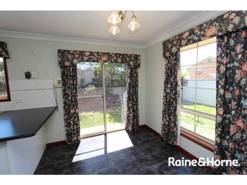 2/53B Rose St, Bathurst NSW 2795