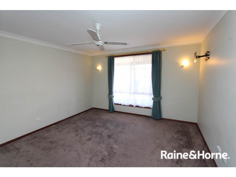 2/53B Rose St, Bathurst NSW 2795