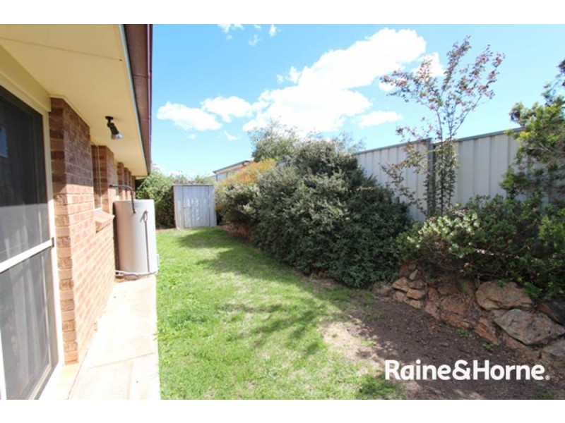 2/53B Rose St, Bathurst NSW 2795