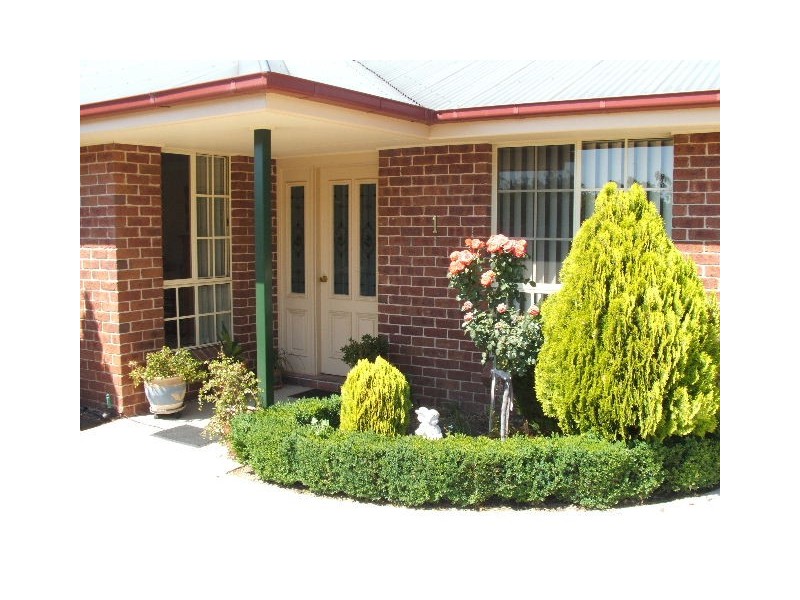 1/147 Seymour, Bathurst NSW 2795