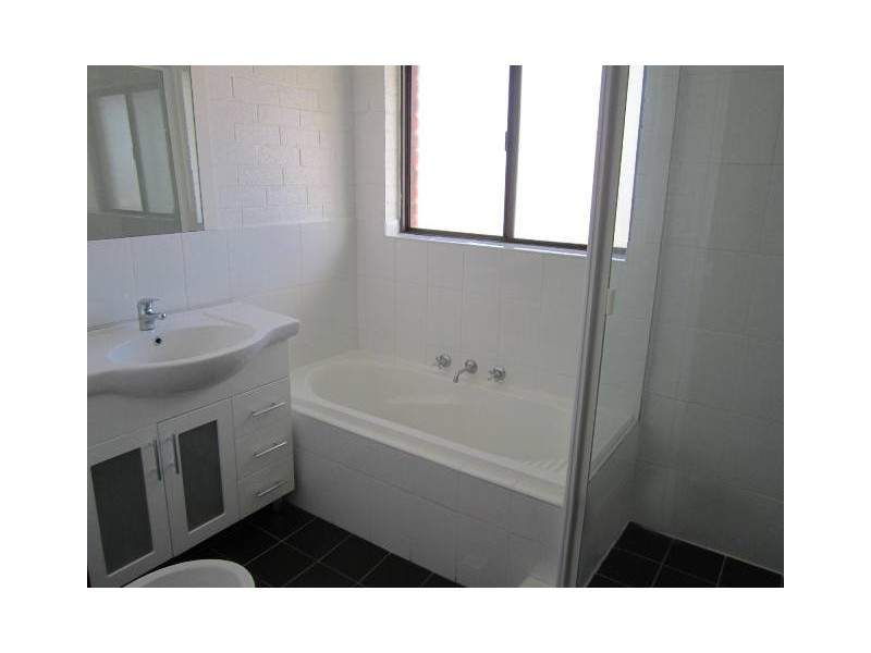 7/109 Lambert, Bathurst NSW 2795