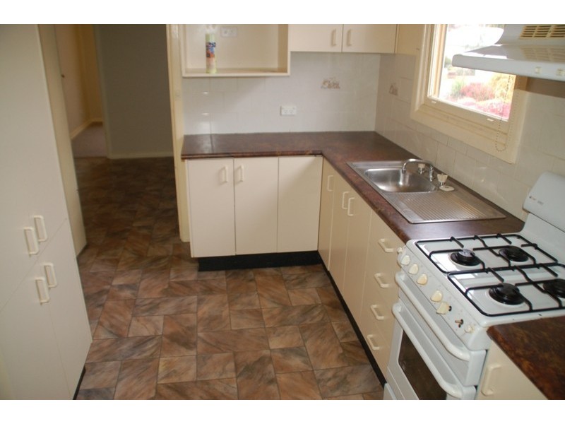 17 West St, Bathurst NSW 2795