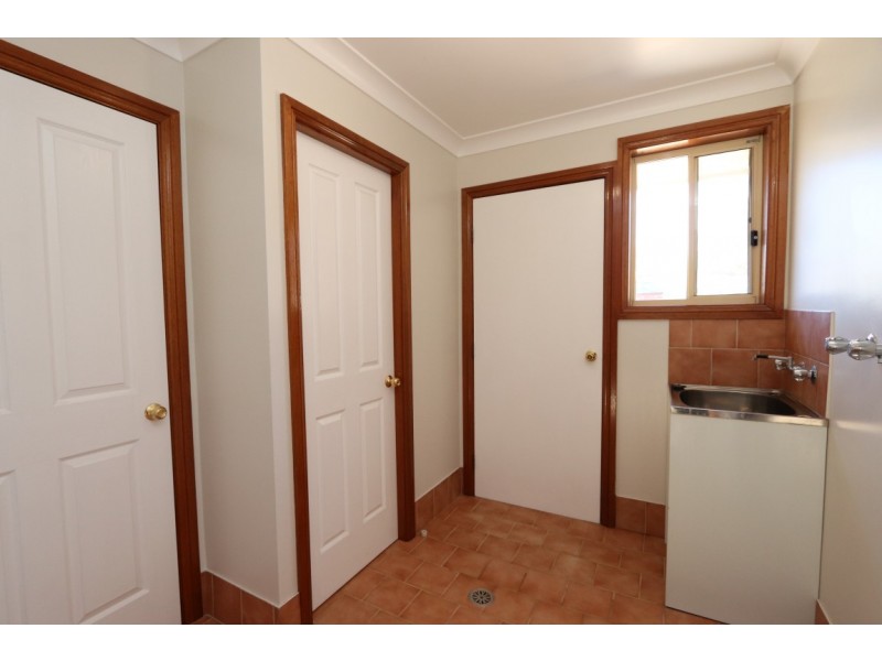 17 Locke St, Raglan NSW 2795