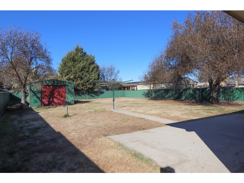 17 Locke St, Raglan NSW 2795