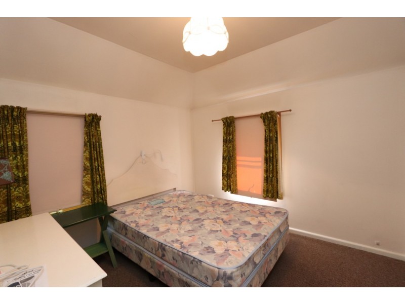 2/254 Keppel Street, Bathurst NSW 2795