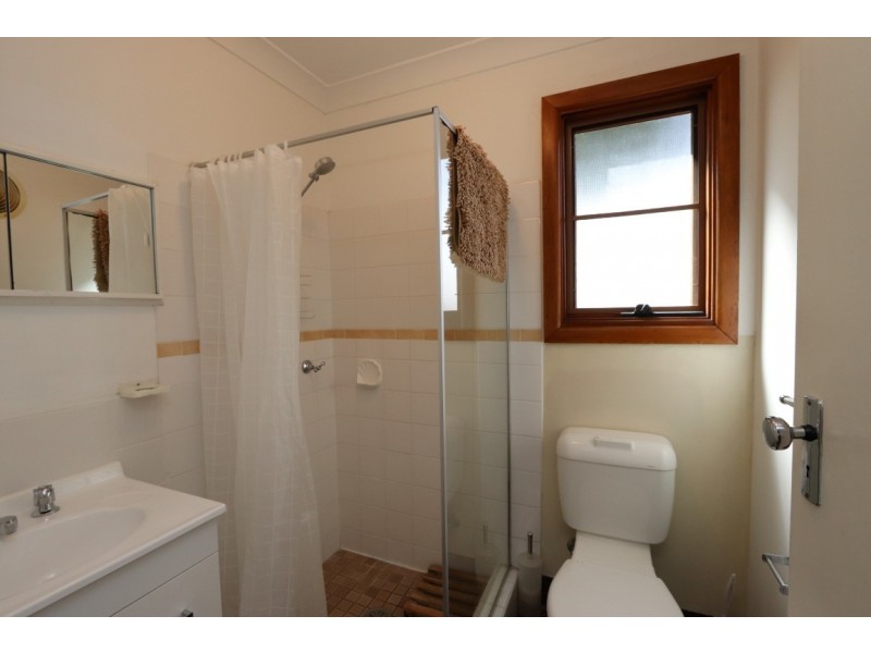 2/254 Keppel Street, Bathurst NSW 2795