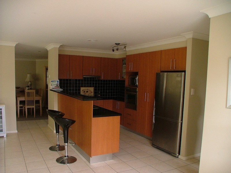 22 Country Way, Bathurst NSW 2795