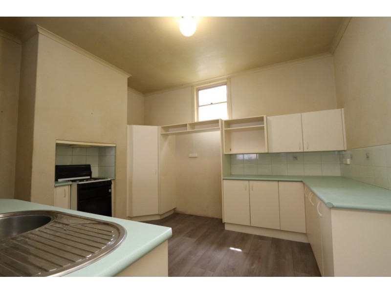 16 Brilliant Street, Bathurst NSW 2795