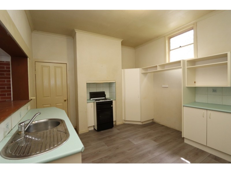 16 Brilliant Street, Bathurst NSW 2795