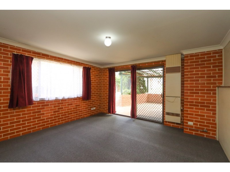 16 Brilliant Street, Bathurst NSW 2795