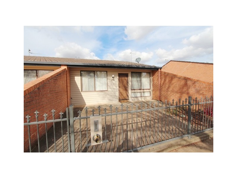 176 Rankin St, Bathurst NSW 2795