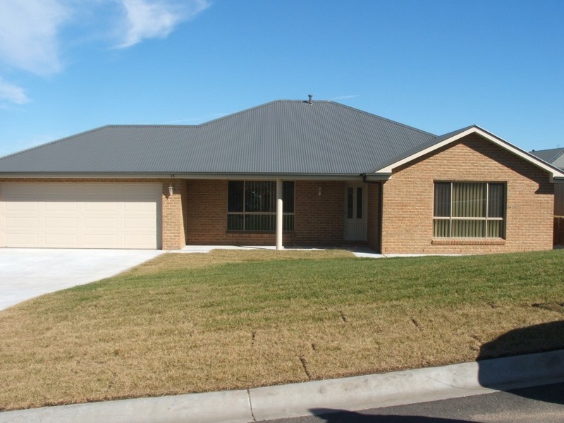 15 Jarrah Court, Kelso NSW 2795