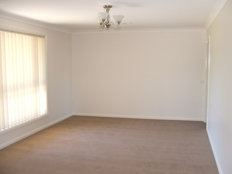 15 Jarrah Court, Kelso NSW 2795