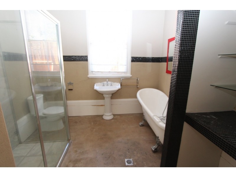 155 William St, Bathurst NSW 2795