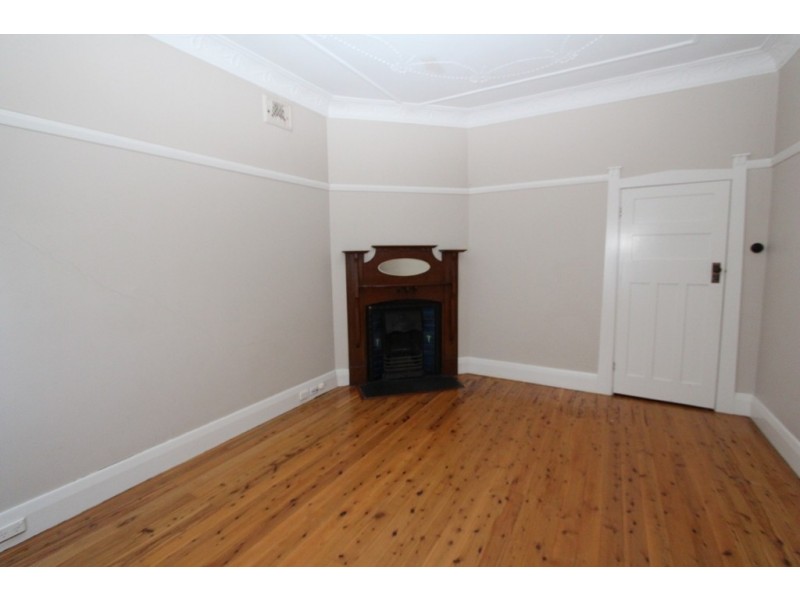 155 William St, Bathurst NSW 2795