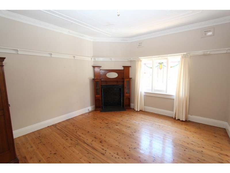 155 William St, Bathurst NSW 2795