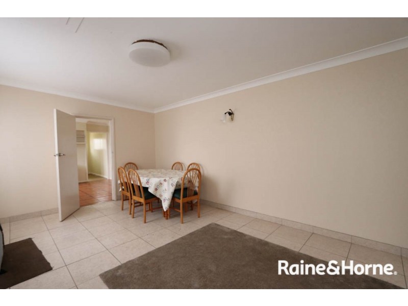 233 George St, Bathurst NSW 2795